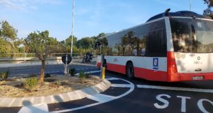 Notte di paura sul bus Napoli-Monte di Procida: 2 ragazze salvate da un coraggioso autista