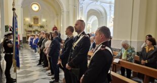 COMMEMORAZIONE CADUTI IN GUERRA A MONTE DI PROCIDA. VIDEO