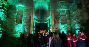 ARCO FELICE VECCHIO SI ILLUMINA, GRANDE SINERGIA, PARLANO I SINDACI DI BACOLI E POZZUOLI. VIDEO